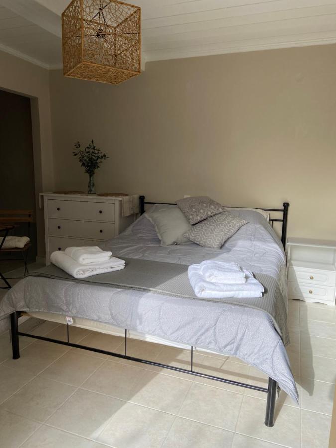 Apartament Pepper Tree Aegina Zewnętrze zdjęcie