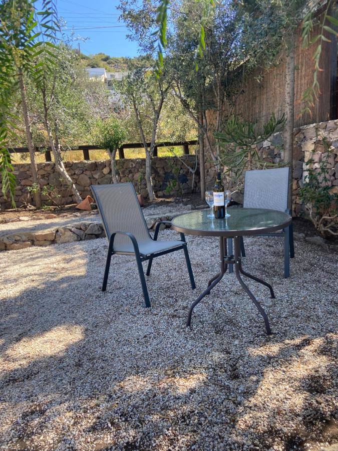 Apartament Pepper Tree Aegina Zewnętrze zdjęcie